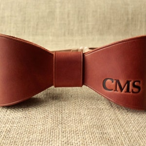Leather Bow Tie Groomsmen Gift Wedding Bow Tie Monogram Party Accessories Kids Bow Tie Birthday Gift Personalized Gifts Christmas Gift