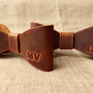 Wedding Bow Tie Leather Personalized Bow Tie Groomsmen Gift Party Accessory Birthday Gift Christmas Gift Mens Bow Tie Kids Monogram Bow Tie