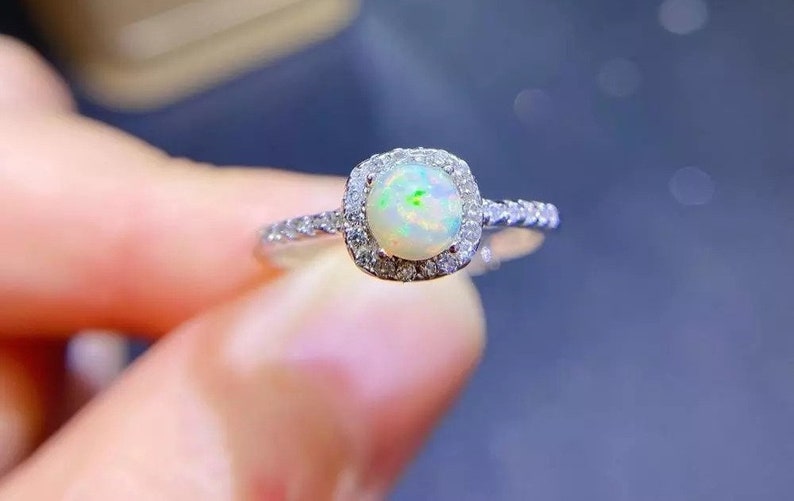 Fire Opal Ring Beautiful Opal Ring Dainty Opal Ring Opal Statement Ring Opal Jewelry Opal Gemstone Silver Ring With Natural Opal