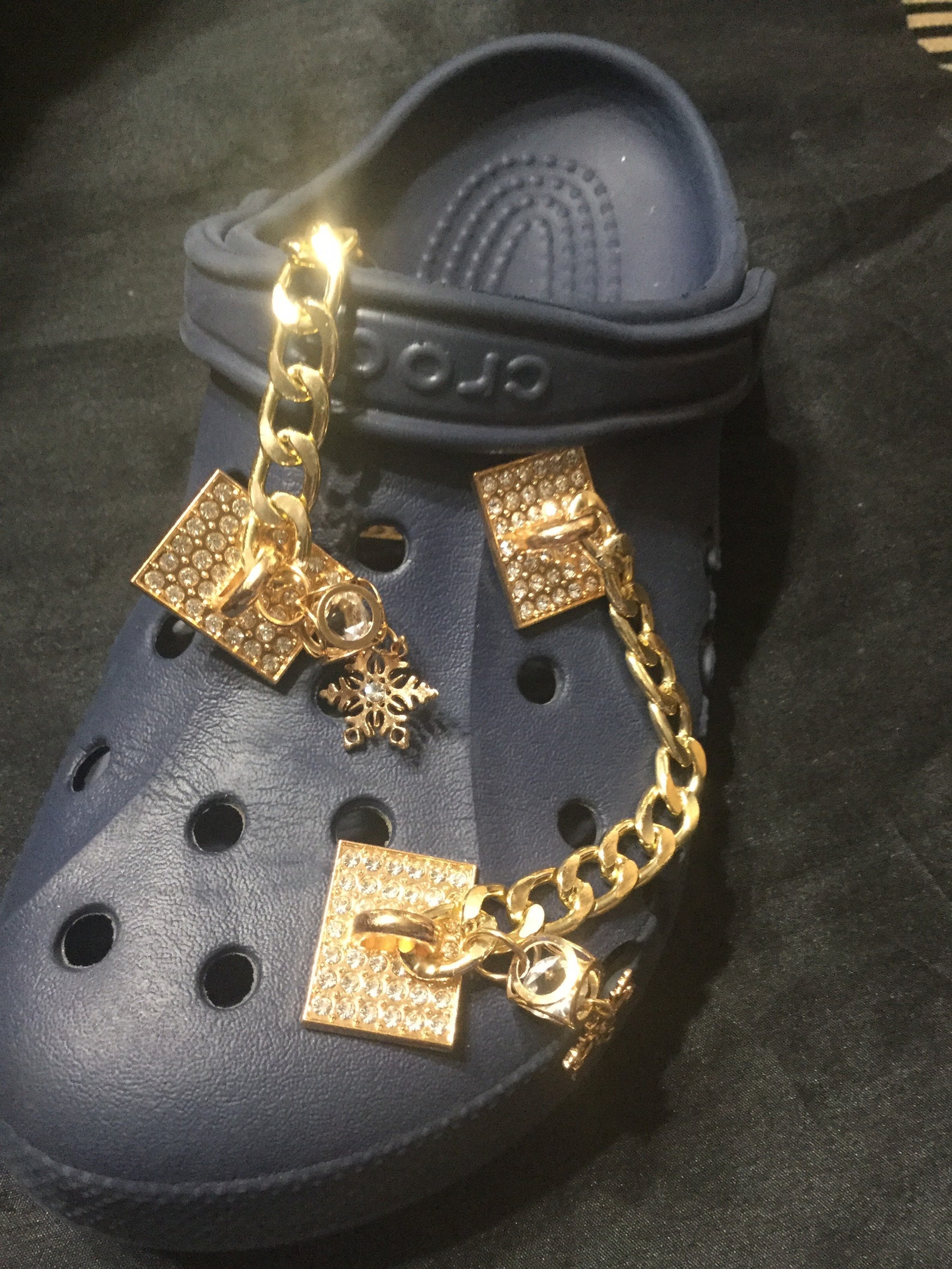 Set of 2 BOLD GOLD Croc Chain Charms. Beautiful diamond shaped Etsy