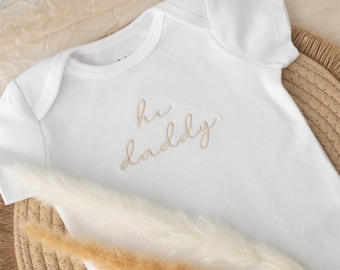 Embroidered 'Hi Daddy' Baby Onesie®: Newborn Gift