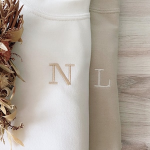 Embroidered Sweatshirt for Women, Monogram Embroidered Sweatshirt, Personalized Initial Monogram Embroidered Crewneck Sweatshirt 97C X