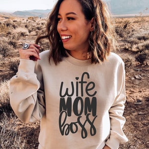 Wife Mom Boss Sweatshirt, Mom Sweatshirt,Christmas Gifts for Mom, Mom life Sweatshirt, Funny Mom Sweatshirt, New Mom Gift