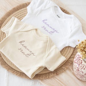 Body bordado Heaven Sent Baby Onesie®: Body para recién nacido, anuncio de embarazo imagen 5