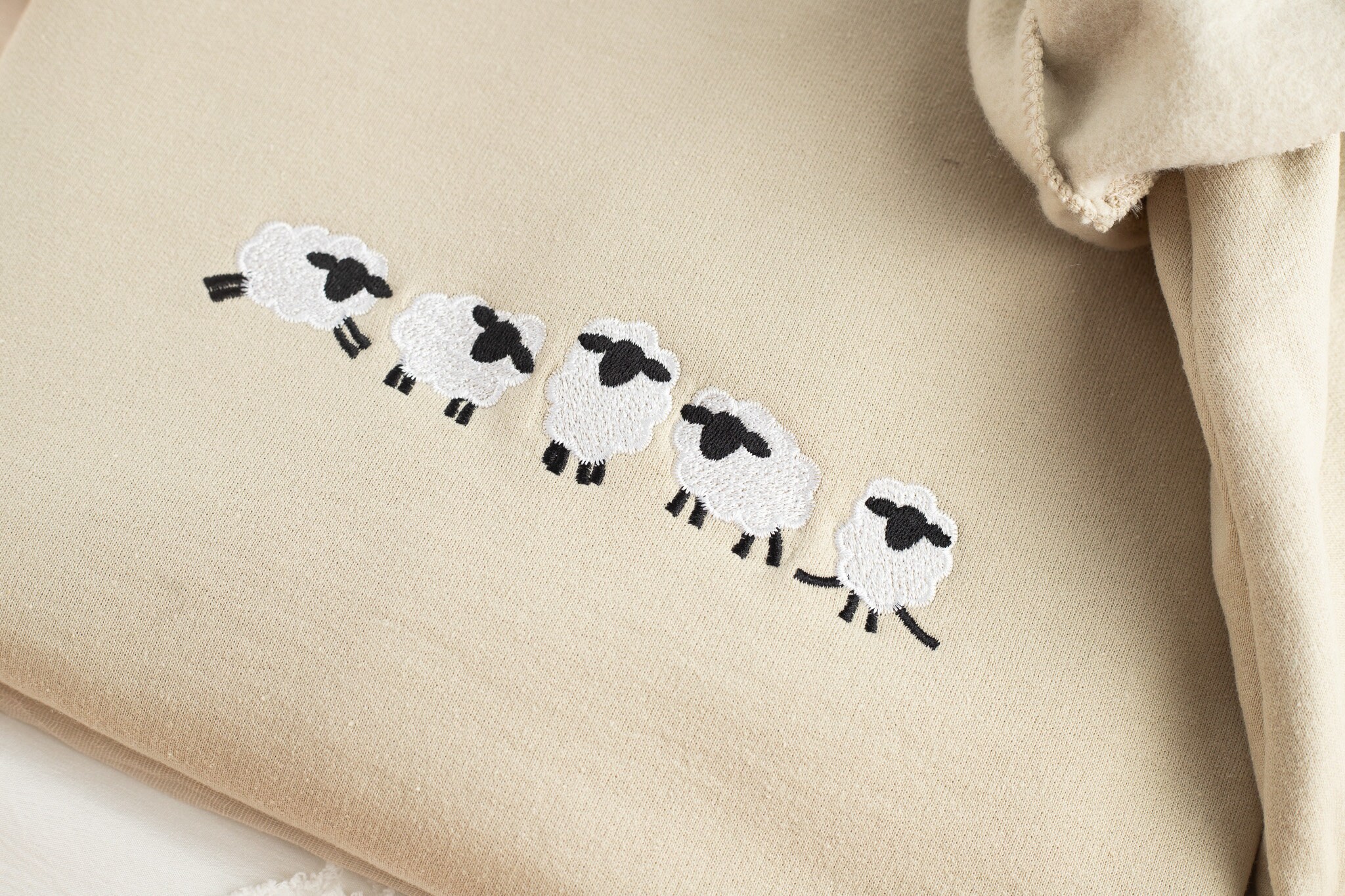 【foufou】“sheep is coming to town” jumper Embroidered Sheep Sweatshirt, Embroidered Sheep Sweatshirt