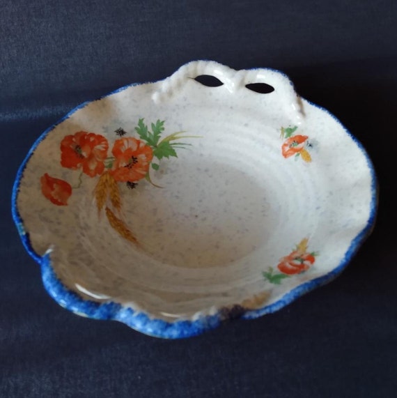 villeroy-boch-torgau-antique-1920s-handpainted-bowl-red-etsy-canada