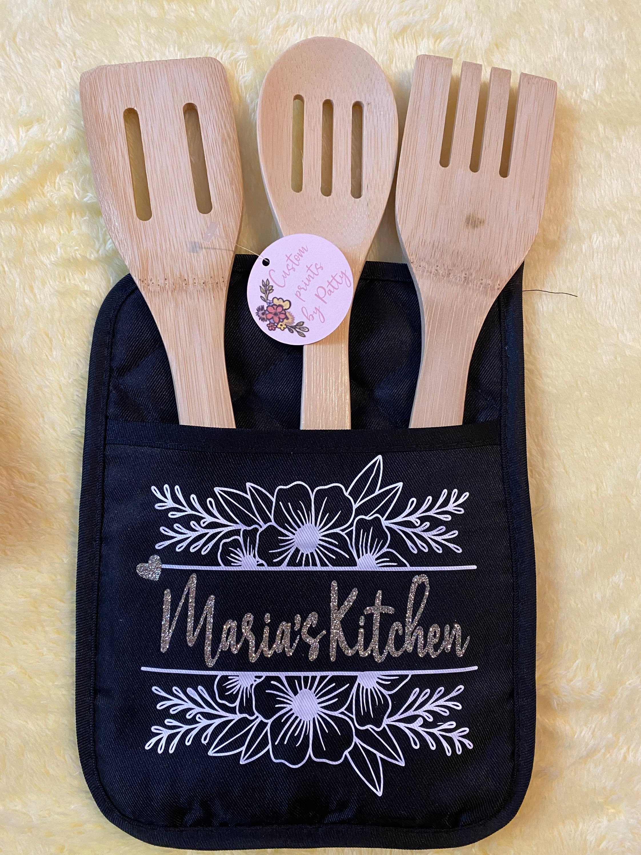 Kitchen gift set / Queen of the kitchen Apron set/gift for the Etsy
