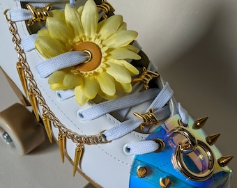 Roller Skate Shoe Charm Patch Laces accessories - Flower Daisy Sunflower Rainbow: Reinforced eyelets