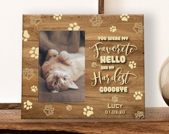 Personalized Cat Picture Frame Pet Memorial Gift 4x6 Photo Frame Engraved Keepsake Pale Green Stained Glass J Devlin Pic 389-46H EP597 Personalized Cat Picture Frame Pet Memorial Gift 4x6 Photo Frame Engraved Keepsake Pale Green Stained Glass J Devlin Pic 389-46H EP597