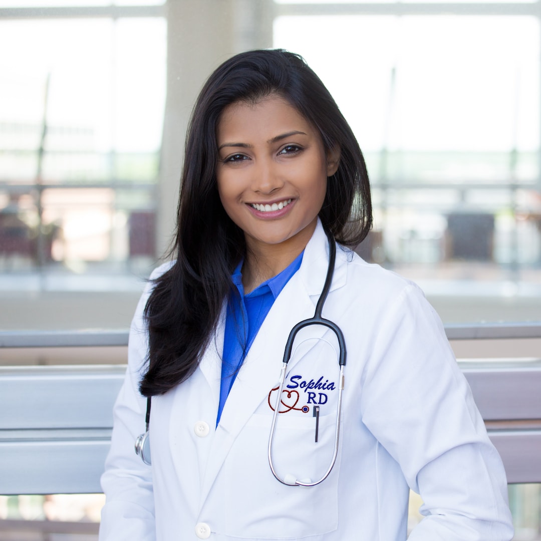 Personalized Embroidered Lab Coat W/ 7 Design Options & Name, Text