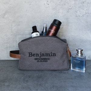 Groomsmen Gifts for Wedding, Personalized Embroidered Groomsman Toiletry Bags 8 Thread Colors Groomsman Proposal Gift Idea image 3