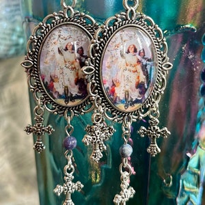 Joan Earrings main image 1
