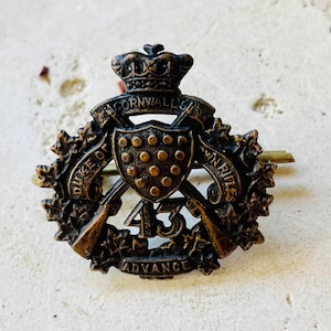 Canada 43rd Regiment The Duke of Cornwall&#39;s Own Rifles Cap Badge, WWI/Bronze Antique Cap Badge