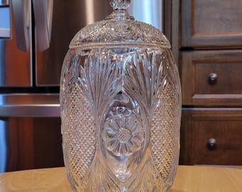 Antique EAPG Daisy Cracker Jar/ Circa 1986/ Co-operative Flint Glass Co., Ltd Beaver Falls, Pa Crystal Glass Biscuit Jar
