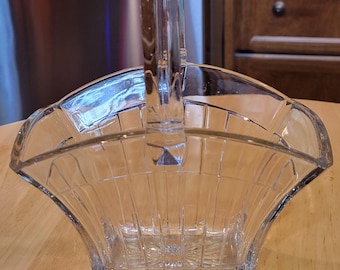 Antique Heisey Recessed Panel Clear Glass Basket/ Circa 1913s/ EAPG Heisey, A. H. & Co. No. 465 (OMN)