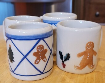 Vintage/ Set of Four Christmas Hartstone Pottery Traditional Mugs/ 1984/ Ohio Stoneware Christmas Mug Gift Set/ Christmastime Cocktail Set