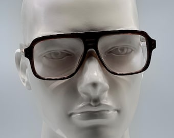 Bold Rectangular Acetate Glasses – Oversized Tortoiseshell Unisex Frames | Retro Inspired Statement Eyewear