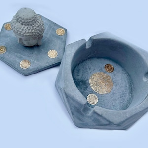 Posacenere vintage ispirato a Buhddha / Posacenere da esterno con coperchio / Decorazione per la casa / Porta incenso / Scatola per sigari / Portacenere da bar