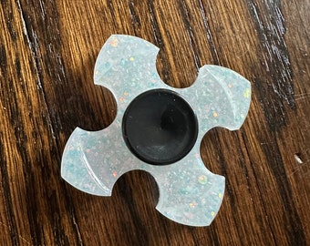 White glitter fidget spinner