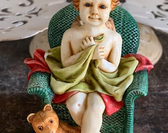 Vintage 1999 Harmony Kingdom Joyeaux Angel Cherub Box Figurine