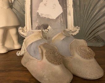 Cottage Core Décor-Victorian Suede Baby Shoes