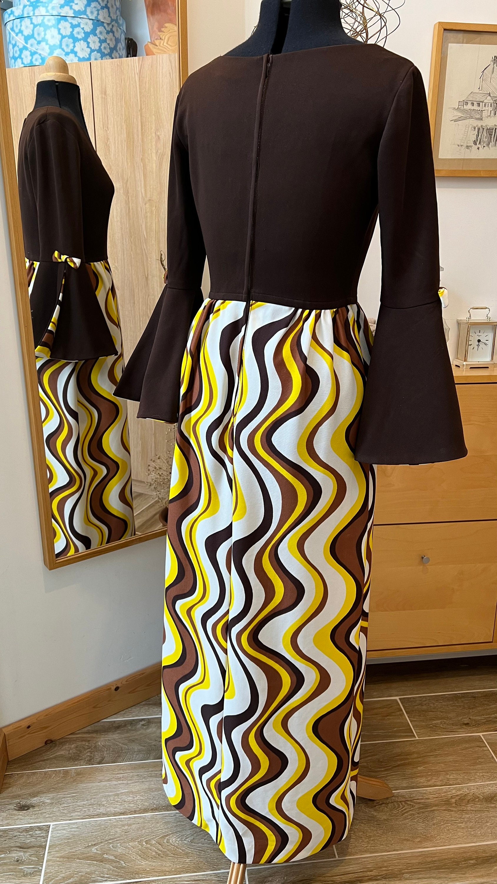 1970s Vintage Maxi Dress, Chocolate Brown With Classic Yellow, White ...