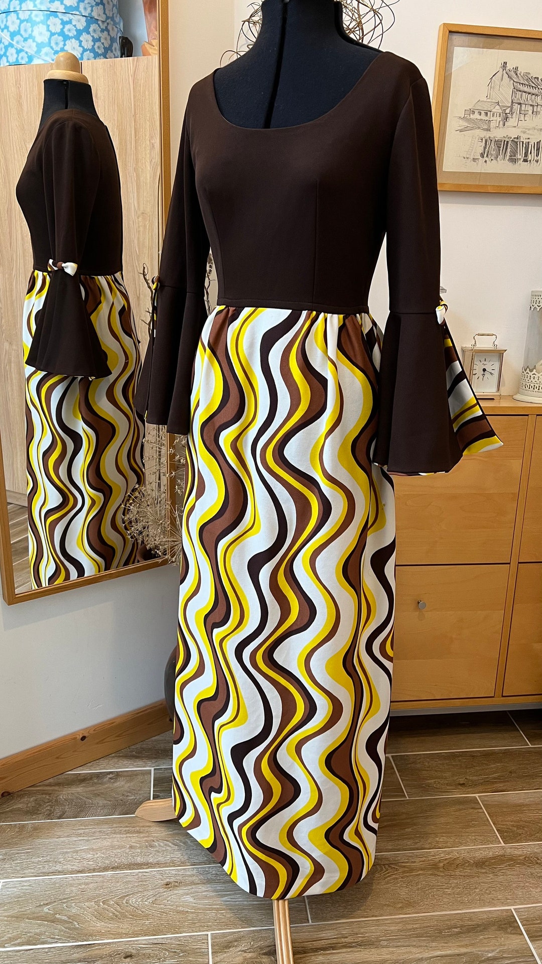 1970s Vintage Maxi Dress, Chocolate Brown With Classic Yellow, White ...