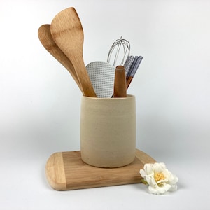Ceramic Utensil Holder - Handmade Gift for Pottery Lovers - Kitchen Essentials
