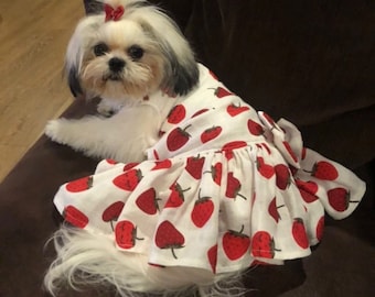 Dog Cat Strawberry Summer Dress, Cat clothes, Dog Clothes, Dog clothing, Pet Clothing