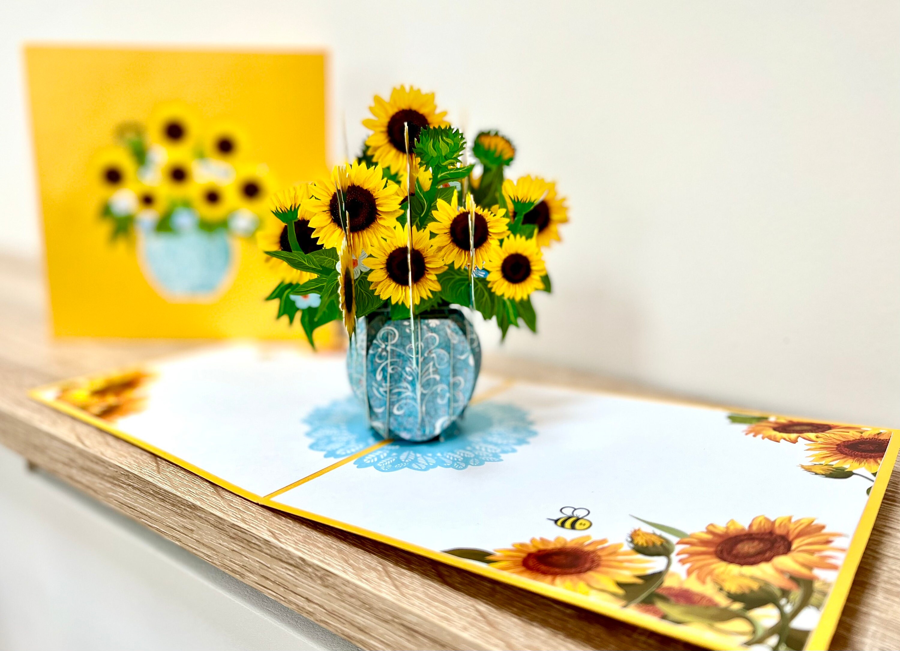 3D Sun Flower Pop Up Greeting Card - SmilyPops  Handmade Creative 3D Pop-Up  Greeting Cards Online