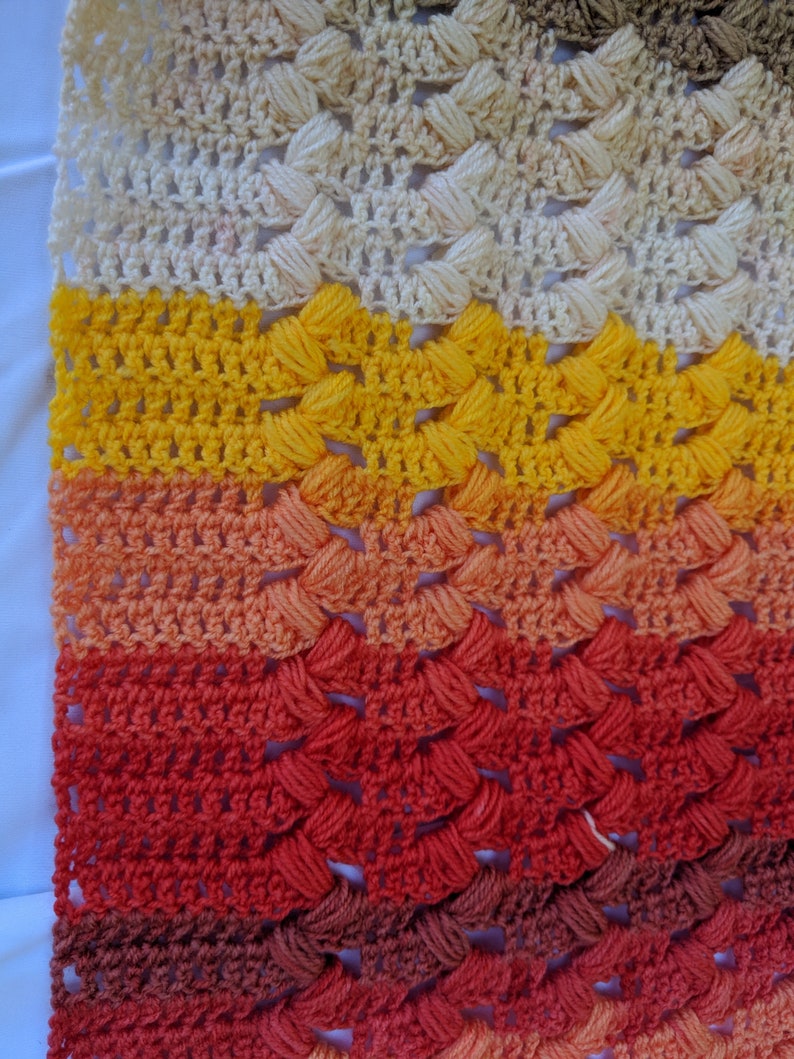 Crochet Baby Blanket Ombr\u00e9 Puffy Zig-Zag