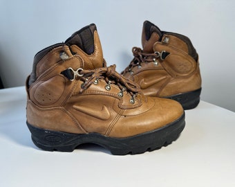 Nike ACG Regrind Hiking Boots US 9 UK 6.5 Eur 40.5 Brown Leather 90s