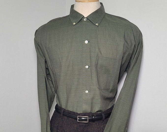 Vintage 1960s Deadstock Mr. Dee Cee Dark Sage Green Button Down Dress Shirt | Men's Size XL | Formal Shirt/60s/True Vintage/Rock and Roll