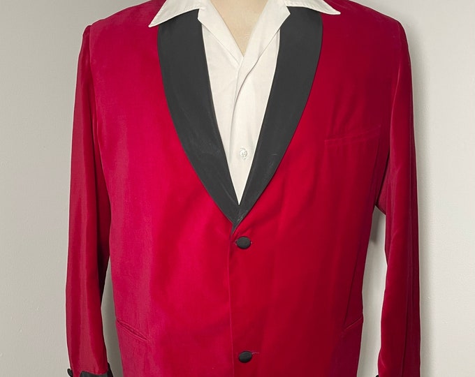 Vintage Wine Red Velvet Tuxedo Jacket | 1950s/60s | Size XL / Rockabilly / Formal / Rock n' Roll / Wedding / VLV / True Vintage / Velvet Tux