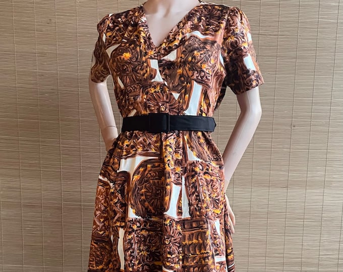 Vintage Brown Hawaiian Tiki Dress  |  Made in Hawaii Women's Size Large | TIKI/ Muumuu / Hawaii / Aloha / Mahalo