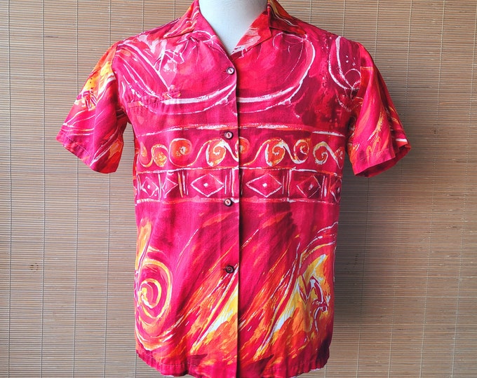 Vintage Looped Collar Hawaiian Shirt from Liberty House | 1960s Size Small