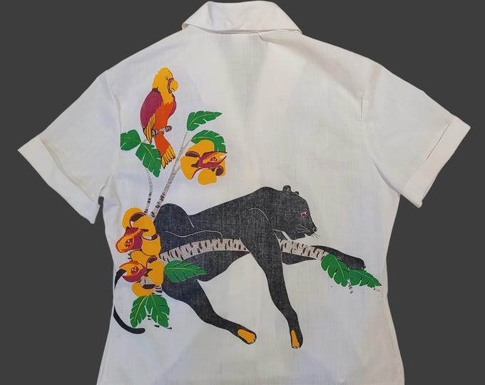 Vintage White Short Sleeve Shirt with Parrot and Panther Graphics | Union Label | Ladies Size LG