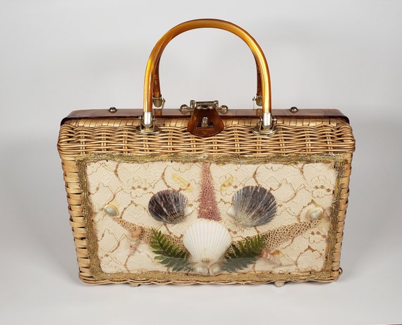 Vintage Wicker Seashell Handbag with Lucite Handle