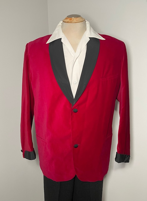 Vintage Wine Red Velvet Tuxedo Jacket | 1950s/60s | Size XL / Rockabilly / Formal / Rock n' Roll / Wedding / VLV / True Vintage / Velvet Tux