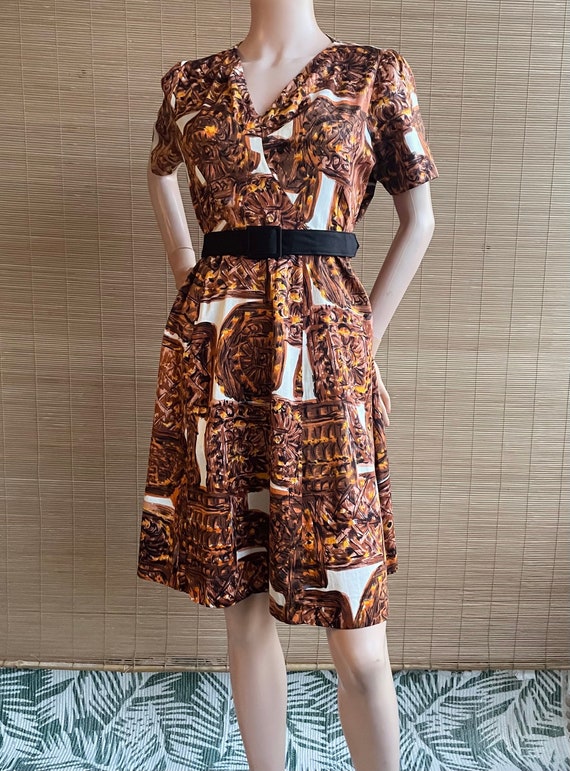 Vintage Brown Hawaiian Tiki Dress  |  Made in Hawaii Women's Size Large | TIKI/ Muumuu / Hawaii / Aloha / Mahalo