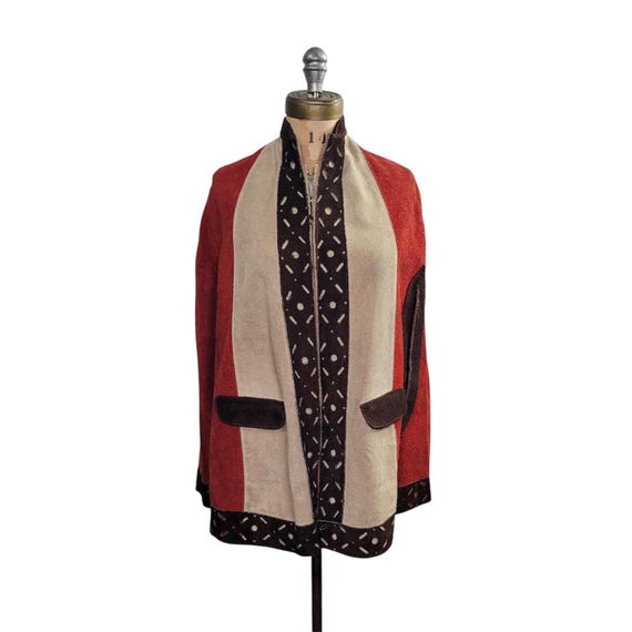 Vintage 1960s Suede Cape Poncho With Zipper | Bohemian, Hippie, Vintage  Style, Flap Pockets, Boho style.