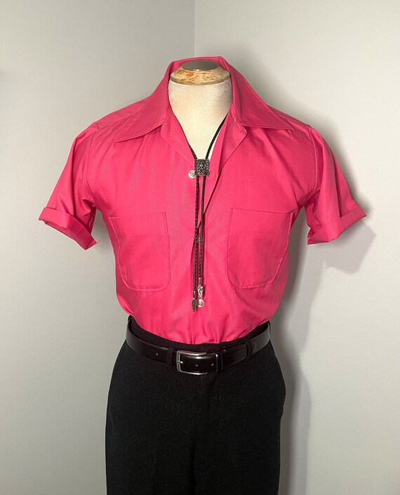 Vintage 1960's Short Sleeve Pink Shirt | Men's Size Small