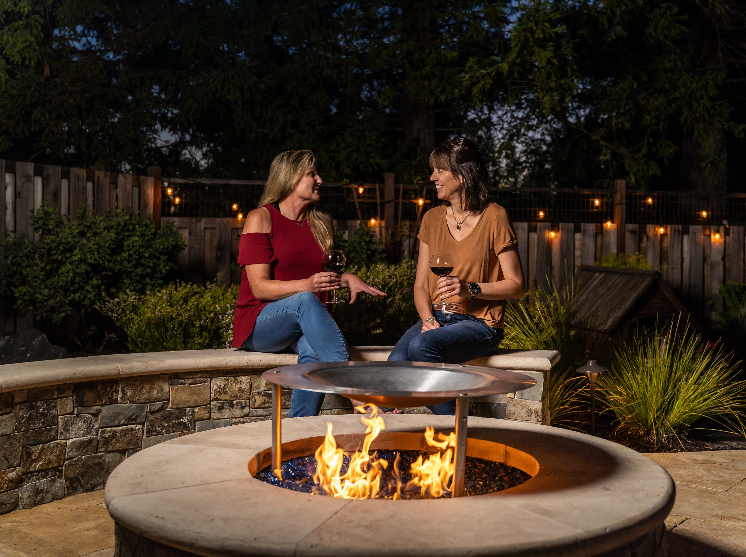 Deflector/reflector de calor y cubierta para fogata de 28 pulgadas para  mayor calidez - HeatSaver - Úselo en su patio o terraza durante el otoño y  la primavera - Etsy México, image size:3000x2239