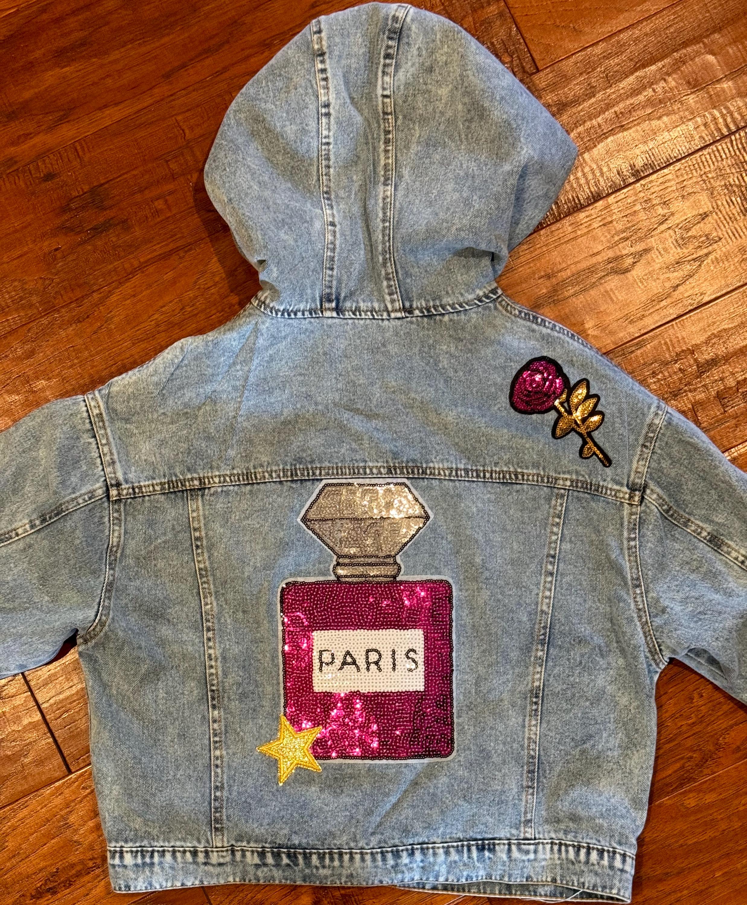 ミュージシャン CHRONOIZM PATCH DENIM JACKET Bougie Denim Jacket With Hood and Multiple Sequin Patches