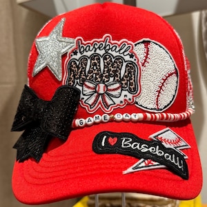 Roter Trucker Cap.  Baseball Thema.  Damen Hut.   Mama