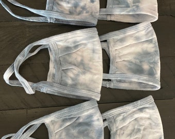 Máscara facial tie-dye personalizada