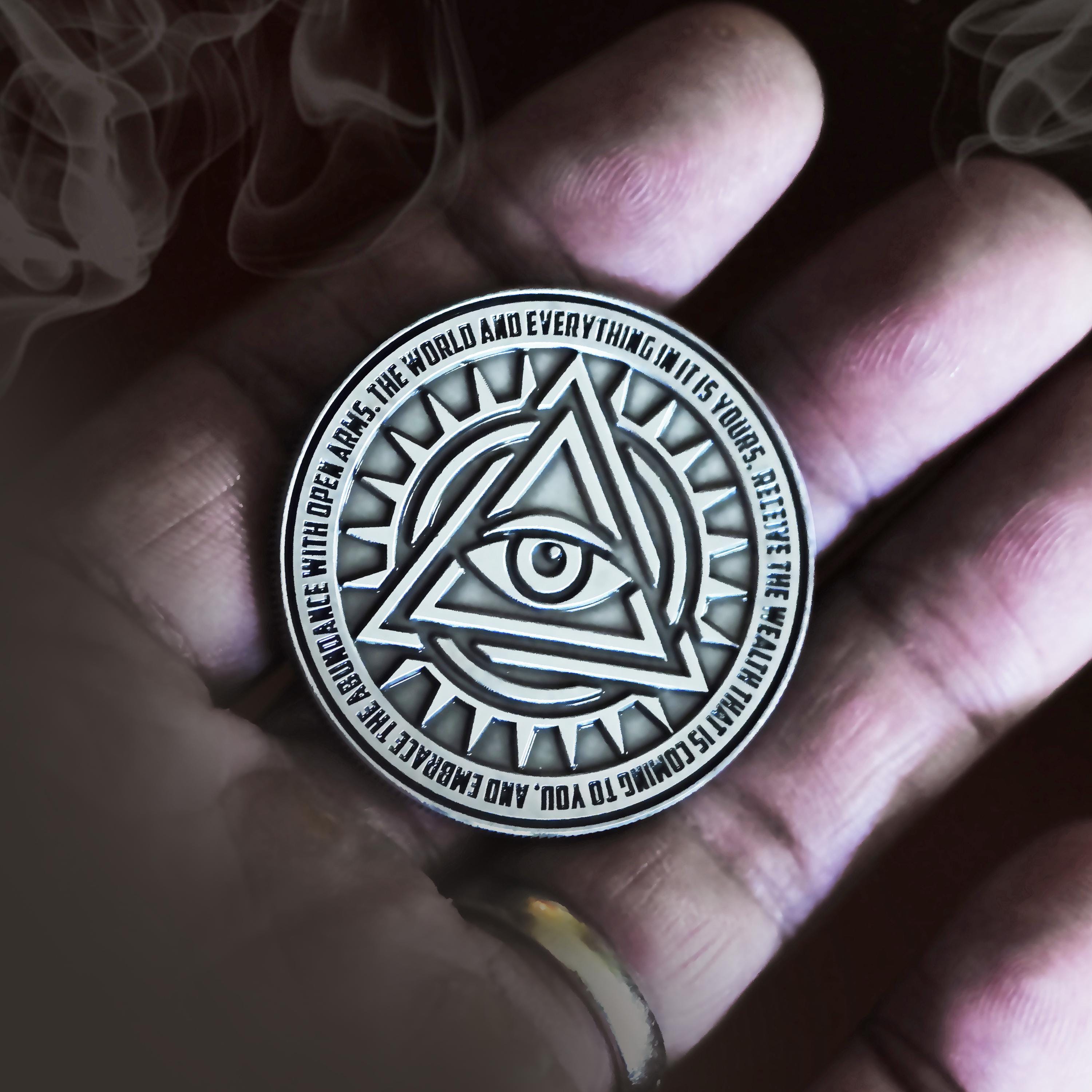 Illuminati coin - Etsy 日本