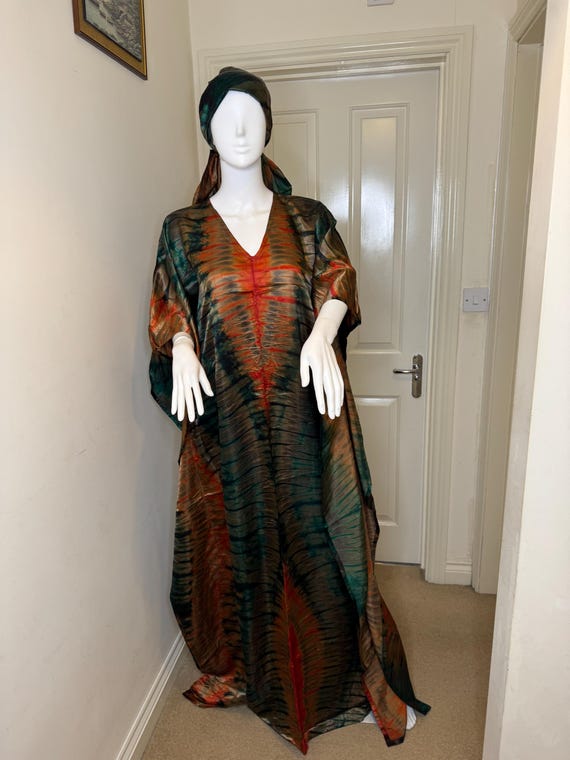 Adire Silk Boubou Dress: Plus Size Kaftan Gown with Headwrap