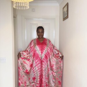 Adire Silk Boubou Dress with Head Tie: Plus Size African Kaftan 02