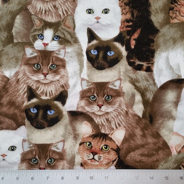 Photo Real CATS ~ KITTIES ~ Kitten ~ Cotton FLANNEL Fabric ~ Fat Quarter  ~ 18" L x 21" W ~ Fast Shipping ~ Sew ~ Material ~ Crafts ~ Quilt